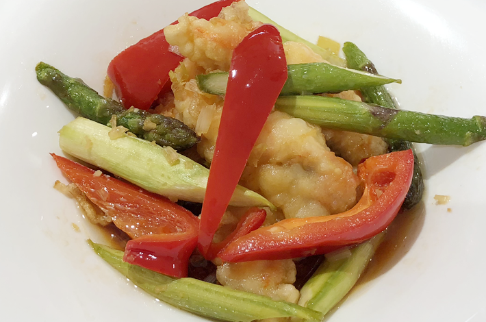 写真:エビもっちり衣 甘辛ソース